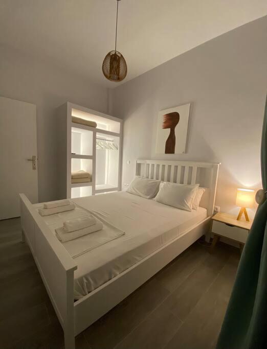 Peter'S House Apartment Tinos Bagian luar foto